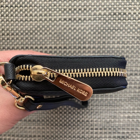 Michael Kors black wallet - Picture 3 of 4